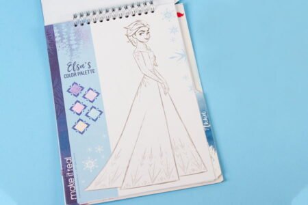 Make It Real Блокнот з трафаретами для створення модних коллекцій «Крижане серце 2» - Зображення 2