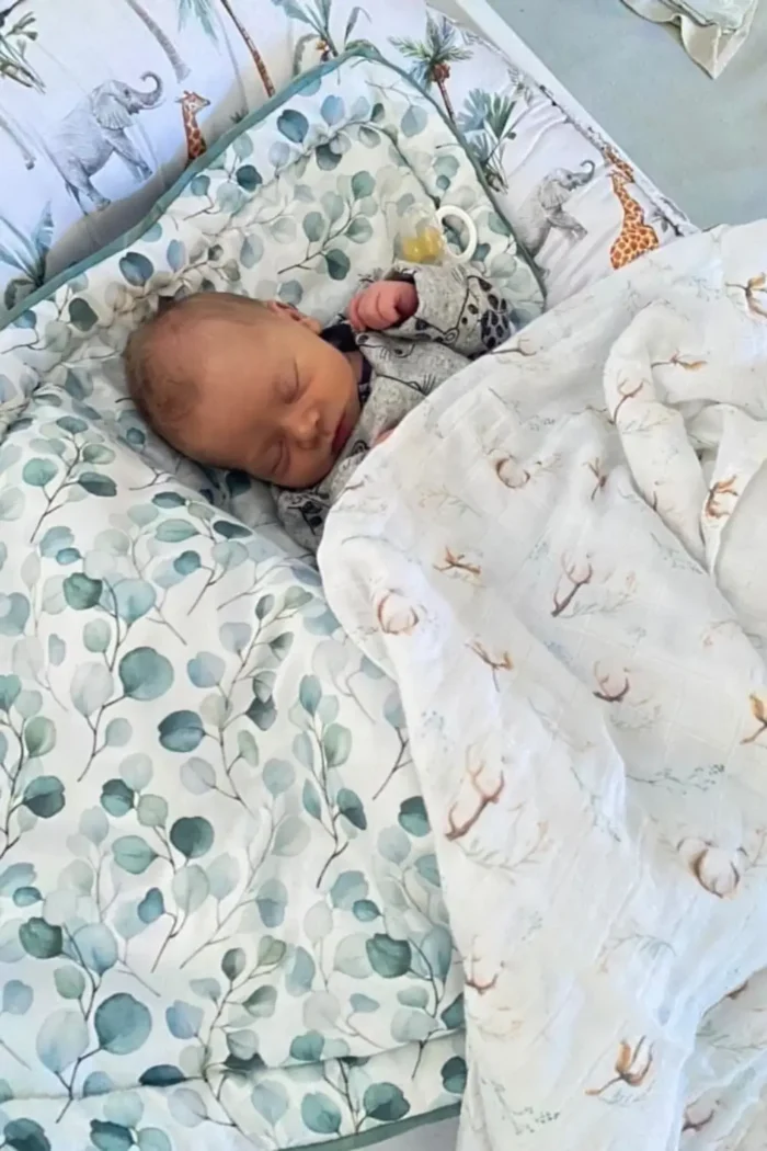 Конверт для новонароджених Зелені листочки - Зображення 3