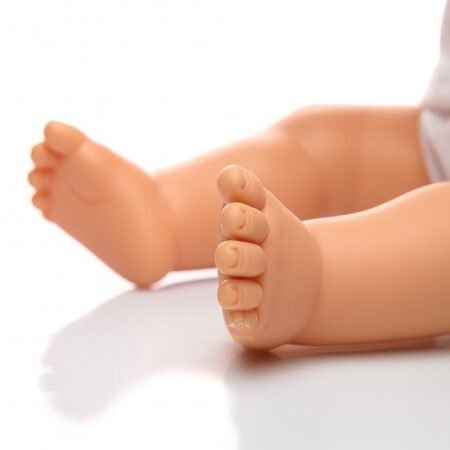 Кукла Miniland 38 см в белье, девочка-брюнетка с голубыми глазами - Зображення 3