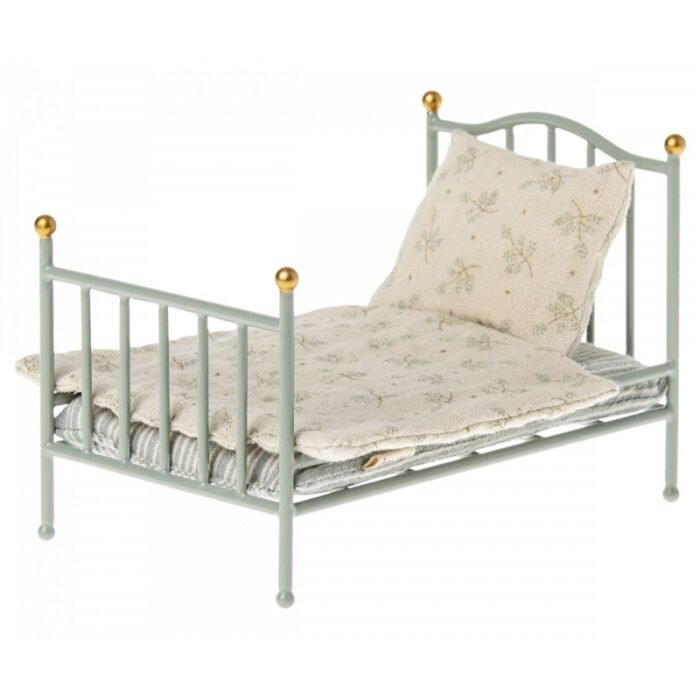 vintage-bed-mouse-mint-2022-maileg Аксесуари для ляльок - Вінтажне ліжко - М'ятна - Зображення 1