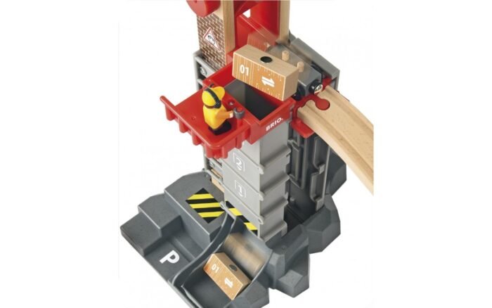 Ігровий набір BRIO Навантажувальний пункт з ліфтом (33887) - Зображення 4