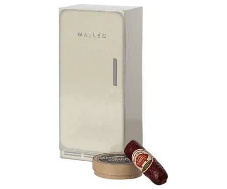 Аксесуар для ляльки - мініатюрний холодильник