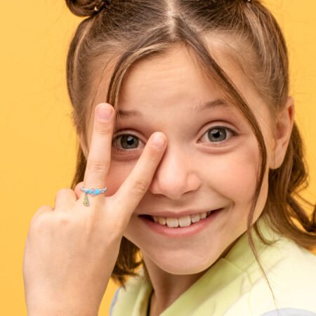 Каблучка Мишеня з сиром із блакитною, жовтою емаллю та фіанітами - Зображення 5