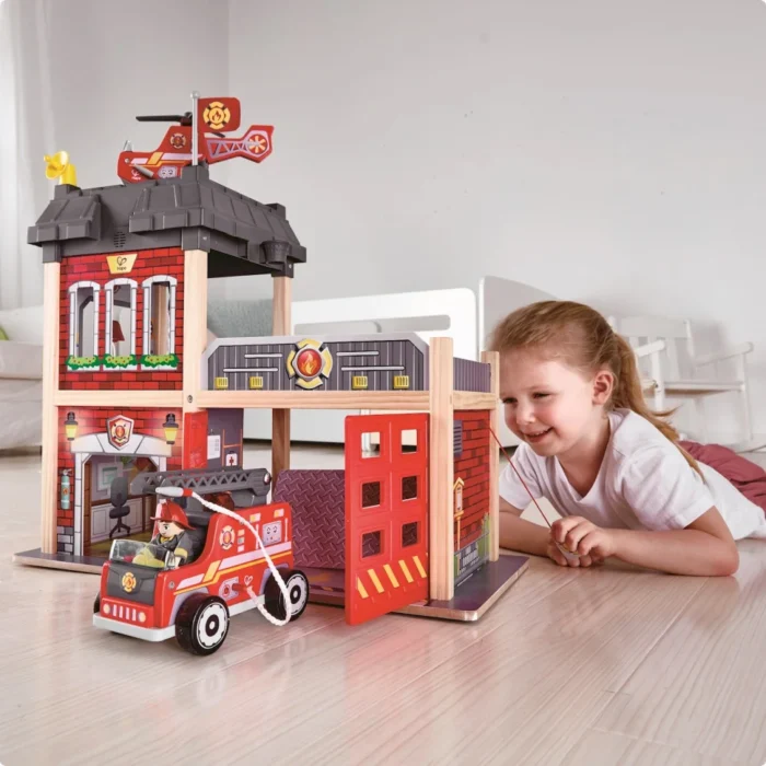 Дерев'яний ігровий набір Hape Пожежна частина (E3023) - Зображення 2