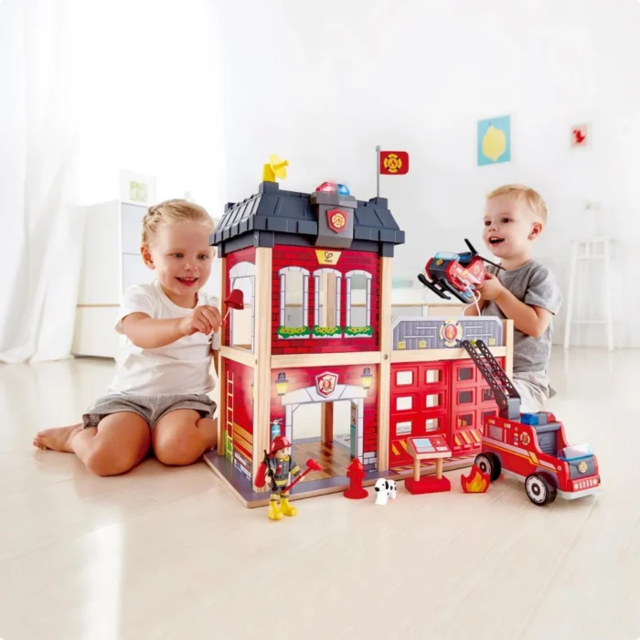 Дерев'яний ігровий набір Hape Пожежна частина (E3023) - Зображення 4