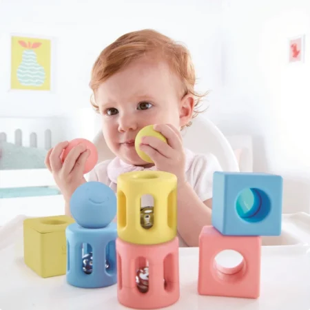 Набір брязкалець Hape Геометричні фігури 9 в 1 (E0456) - Зображення 4