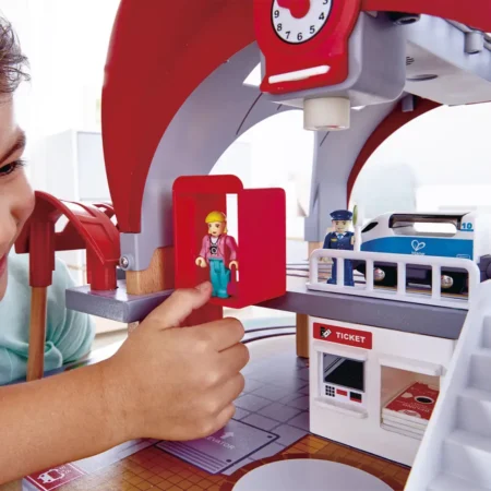 Іграшкова залізниця Hape Станція Гранд-Сіті зі світловими та звуковими ефектами (E3725) - Зображення 7