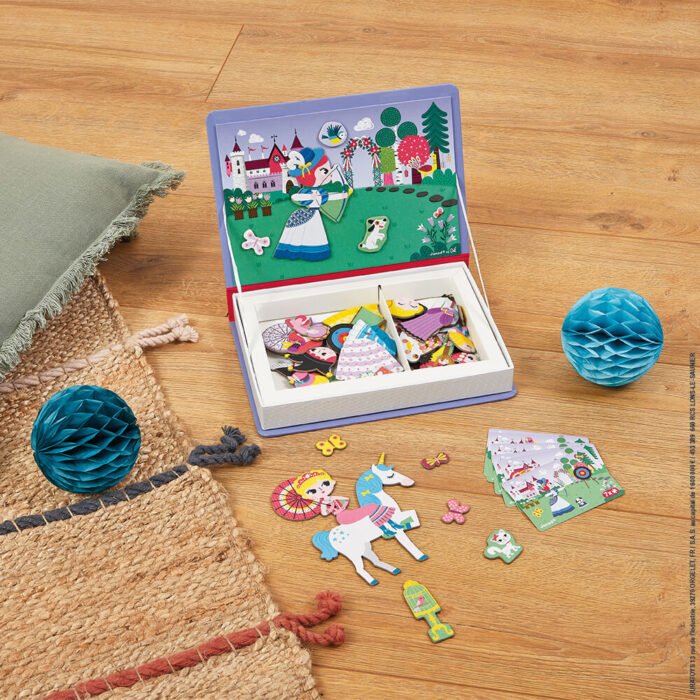 Магнітна книга Janod Принцеси J02725 - Зображення 6