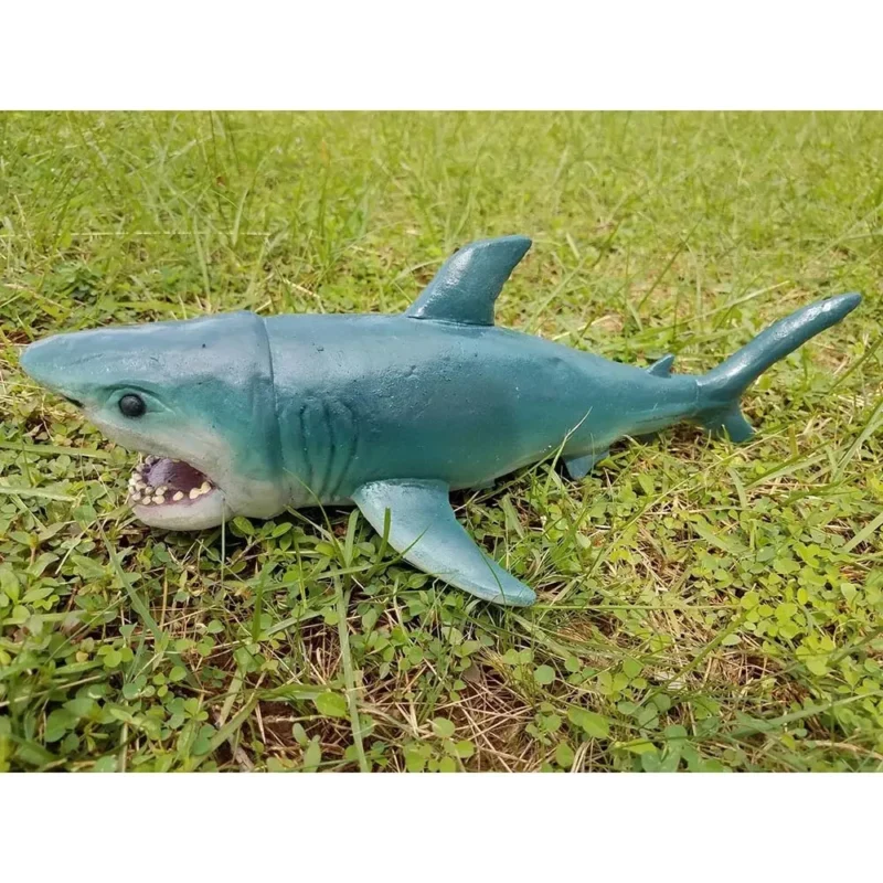 Велика біла акула 33 cm (см)