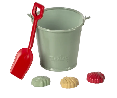 Аксесуар Maileg - пляжний набір -Лопата, відро та мушлі