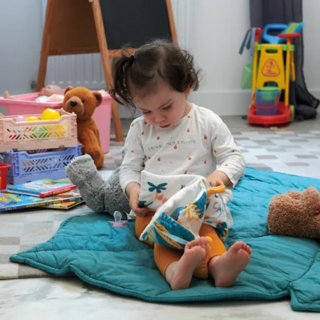 Іграшка-книжка м`яка BEBE CONFORT Little Buddies - Зображення 3