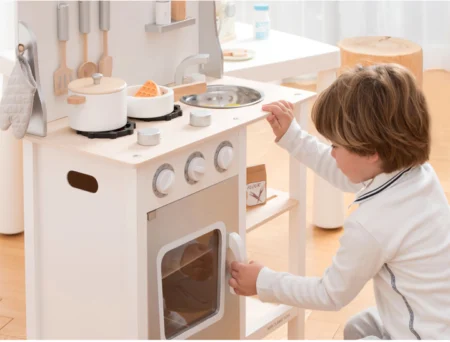 New Classic Toys, Міні-кухня приємного апетиту біло/срібляста - Зображення 4