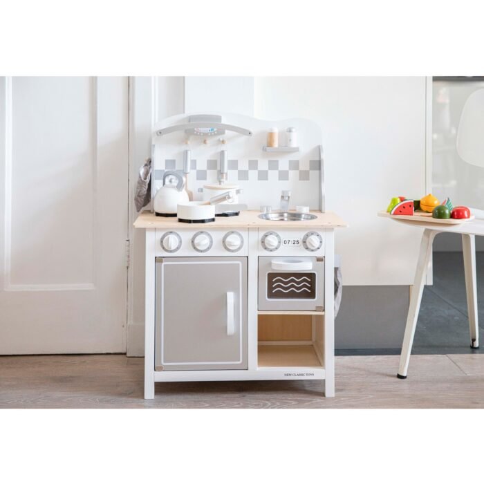 New Classic Toys Іграшкова кухня, серія Bon Appetit, DeLuxe, колір біло-срібний - Зображення 3