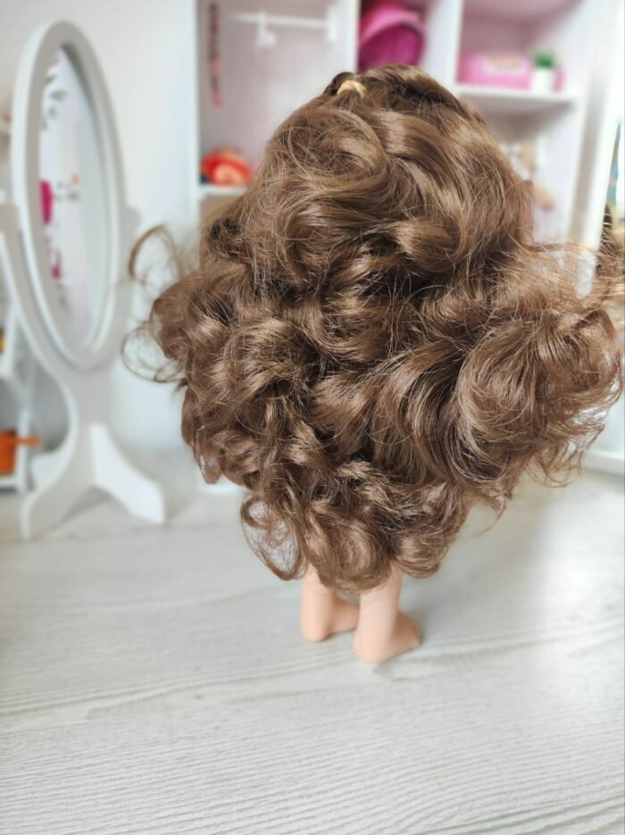 Лялька Мія з кучерявим кораловим волоссям 30 см Nines d`Onil (3433) - Зображення 2