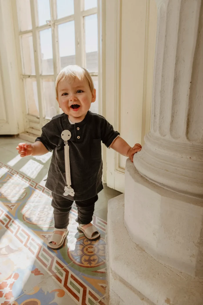 Кліпса для пустушки із тканинною стрічкою,  Wonderland /бежева (8426420900737) - Зображення 1